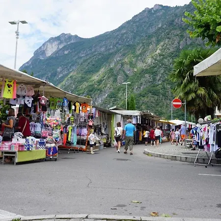 Vakantiehuis Casasinporlezza - Camping Italie * Porlezza