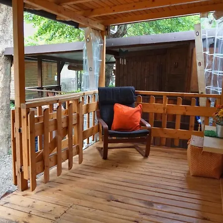 Vakantiehuis Casasinporlezza - Camping Italie