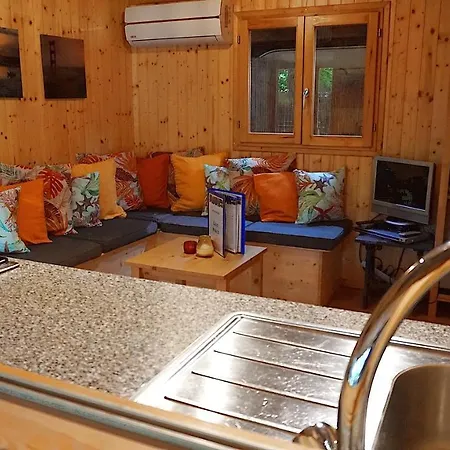 Vakantiehuis Casasinporlezza - Camping Italie Kemp