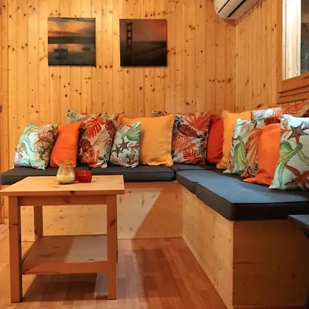 Vakantiehuis Casasinporlezza - Camping Italie