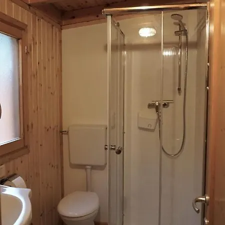 Vakantiehuis Casasinporlezza - Camping Italie * Porlezza